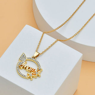 Elegant Diamond Heart Necklace Set - Mother's Day Gift - K - AROLE