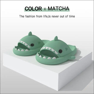 Adult's Slippers Indoor Outdoor Funny Shark Cartoon - K - AROLE