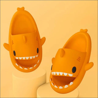 Adult's Slippers Indoor Outdoor Funny Shark Cartoon - K - AROLE