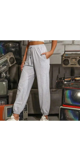 Casual style long pants for women and men
Comfortable gray sweatpants with pockets shown in image
Versatile bottom wear item from K-AROLE fashion line
Stylish yet relaxed design for everyday wear