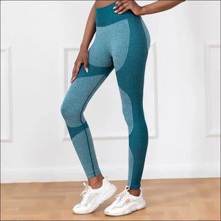 Chic Seamless Leggings with Compression Fit - K - AROLE