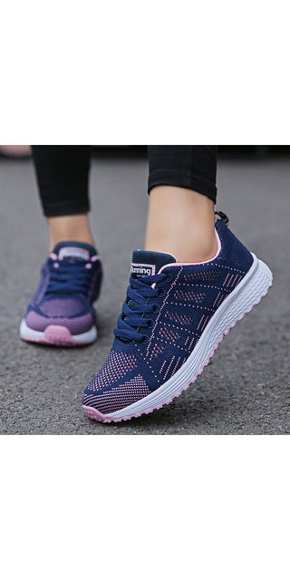 Versatile women's athletic sneakers with breathable mesh design, casual style, and supportive sole for comfortable walking and versatile everyday wear.