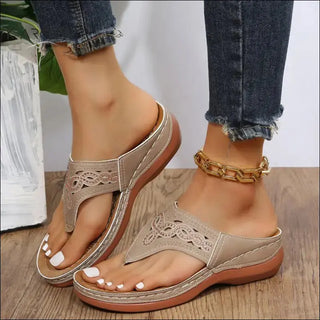 Clip Toe Wedge Sandals K-AROLE- The best sandals for women for summer K-AROLE